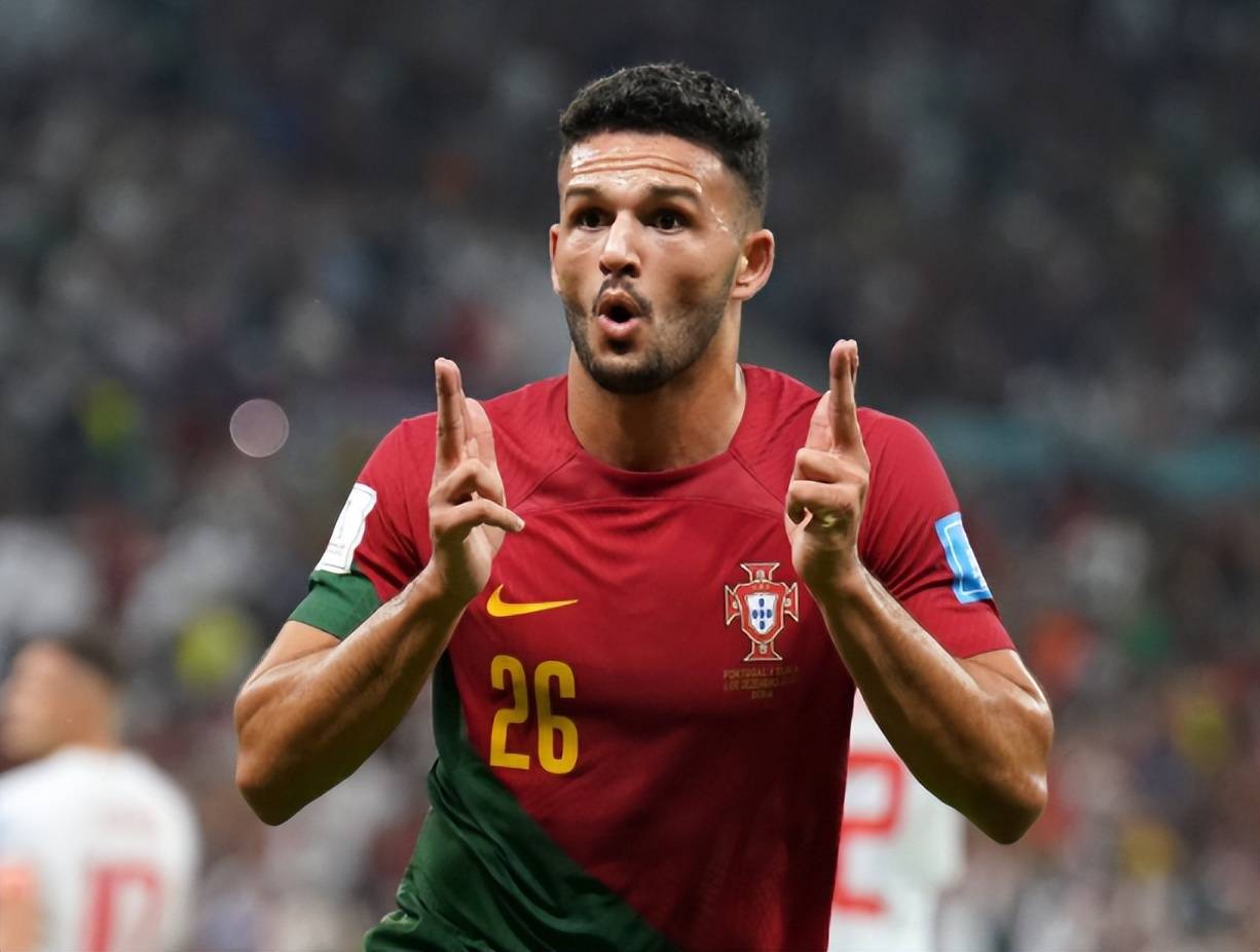 华体会app-本菲卡绝杀利物浦，莫德里奇乌龙送礼德甲