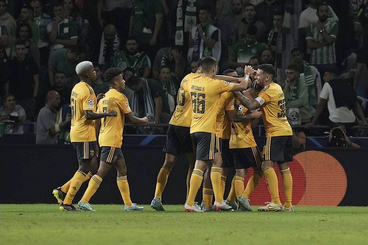 本菲卡绝杀利物浦,莫德里奇乌龙送礼德甲 本菲卡绝杀利物浦,莫德里奇乌龙送礼德甲