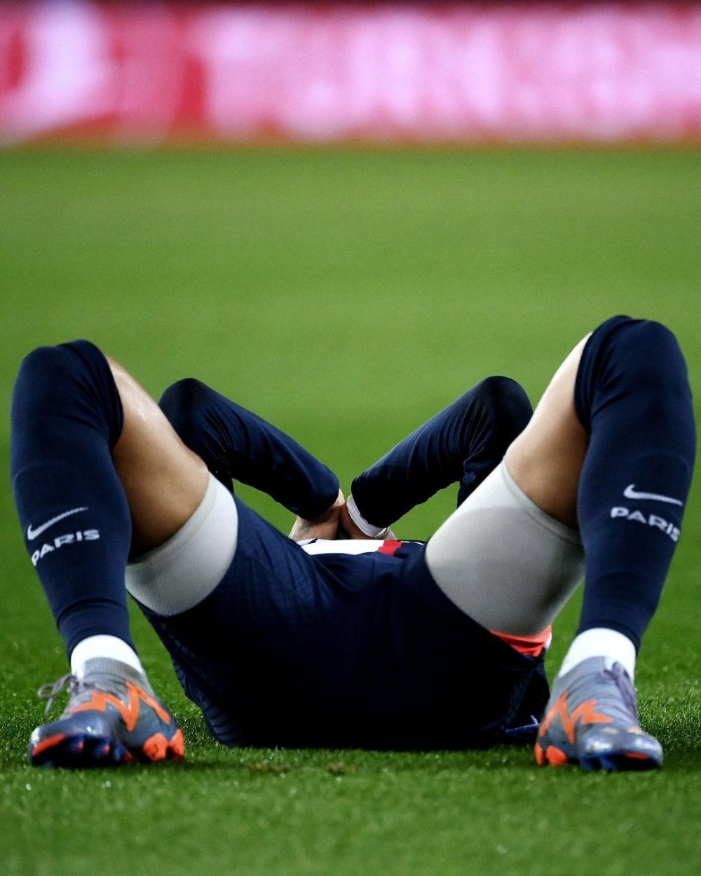 拜仁战平热刺,阿扎尔补时绝平足总杯的简单介绍 拜仁战平热刺,阿扎尔补时绝平足总杯的简单介绍