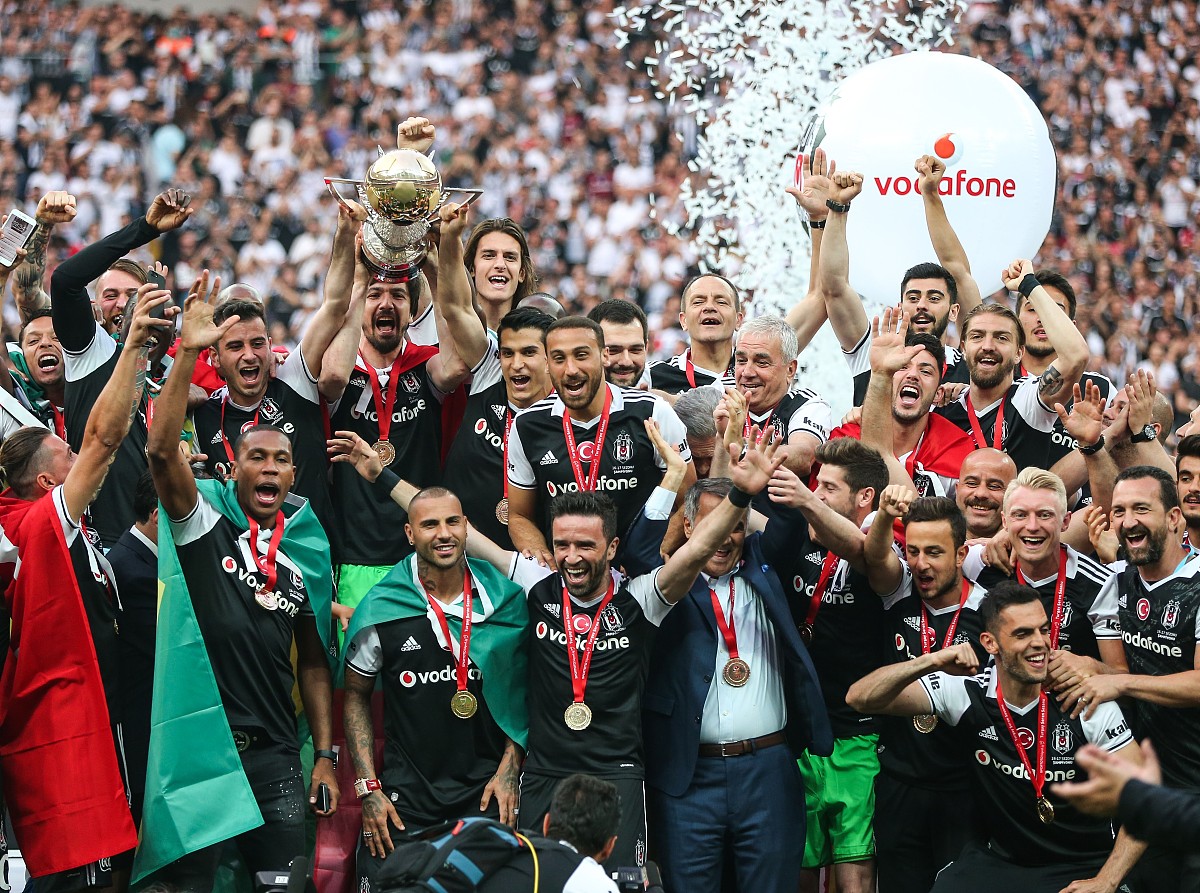 华体会官网-利物浦绝杀拜仁，托马斯穆勒乌龙送礼欧冠的简单介绍